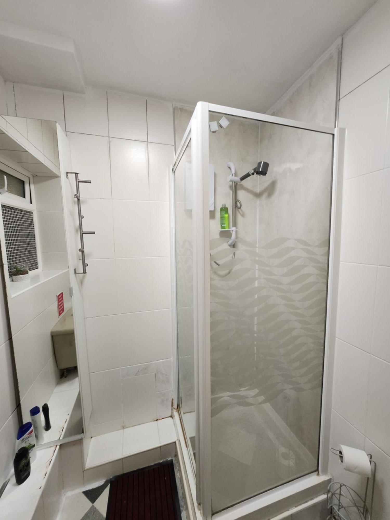 Gatwick Star Night Stay - Gatwick Кроули Екстериор снимка
