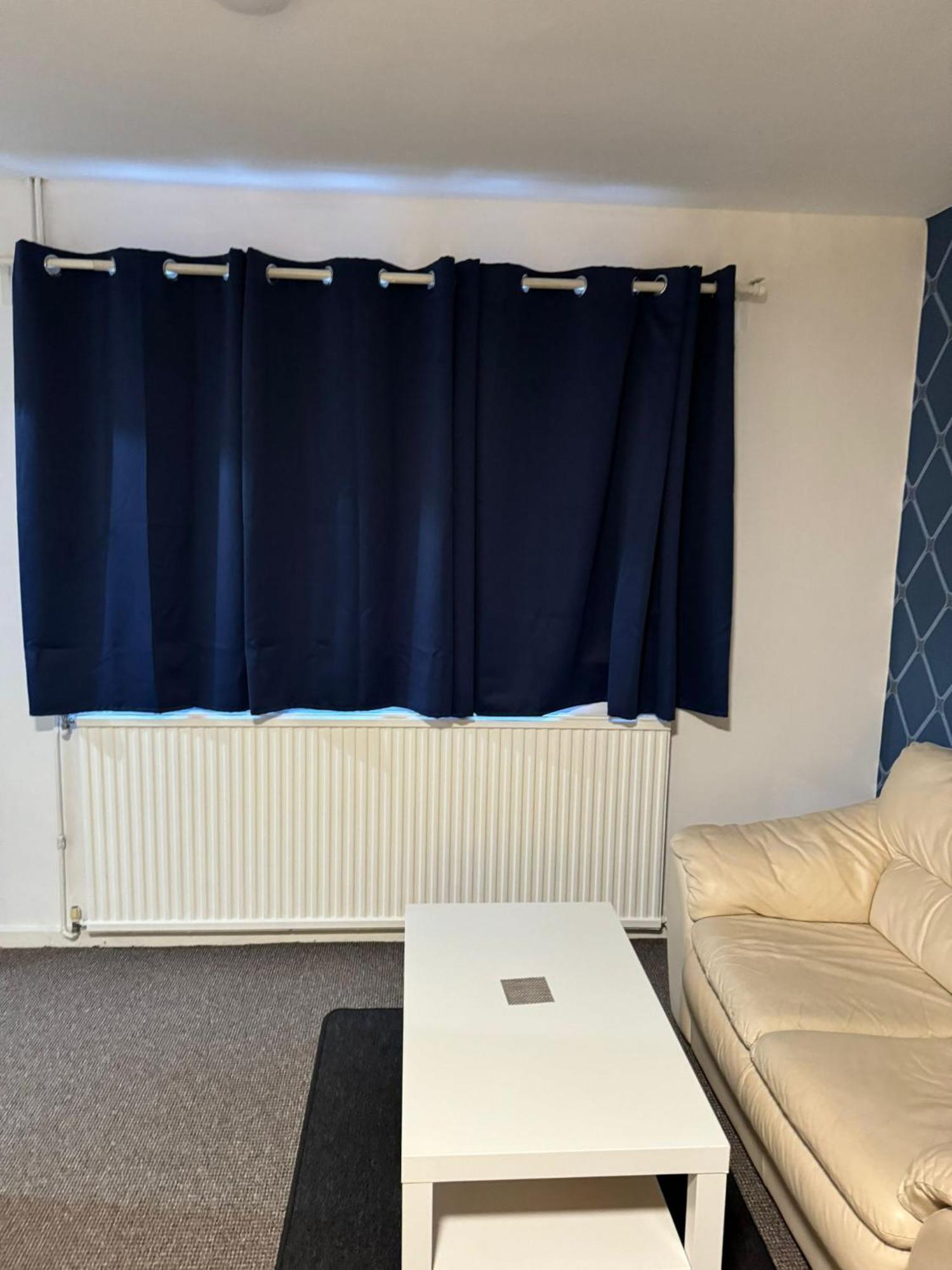 Gatwick Star Night Stay - Gatwick Кроули Екстериор снимка